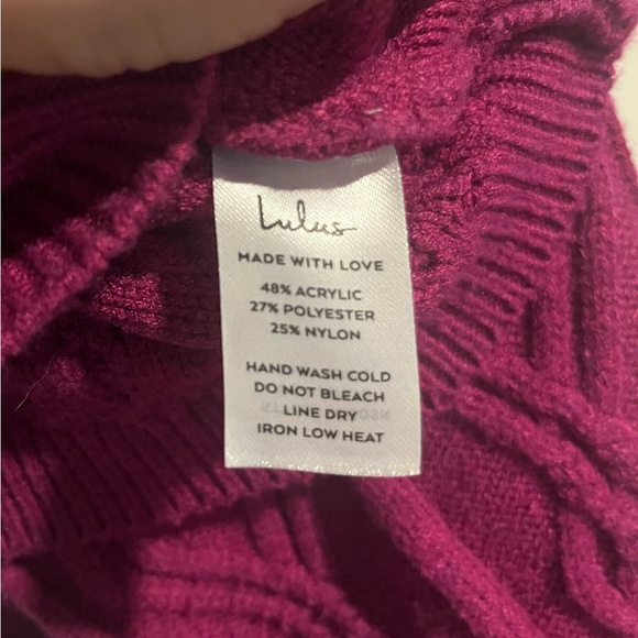 Lulu’s Magenta Cable Knit Cropped Sweater Top - Picture 7 of 7